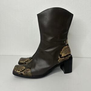 Vtg Square Toe Leather Snake Accent Western Block Heel Boots Sz 8 Bandolino